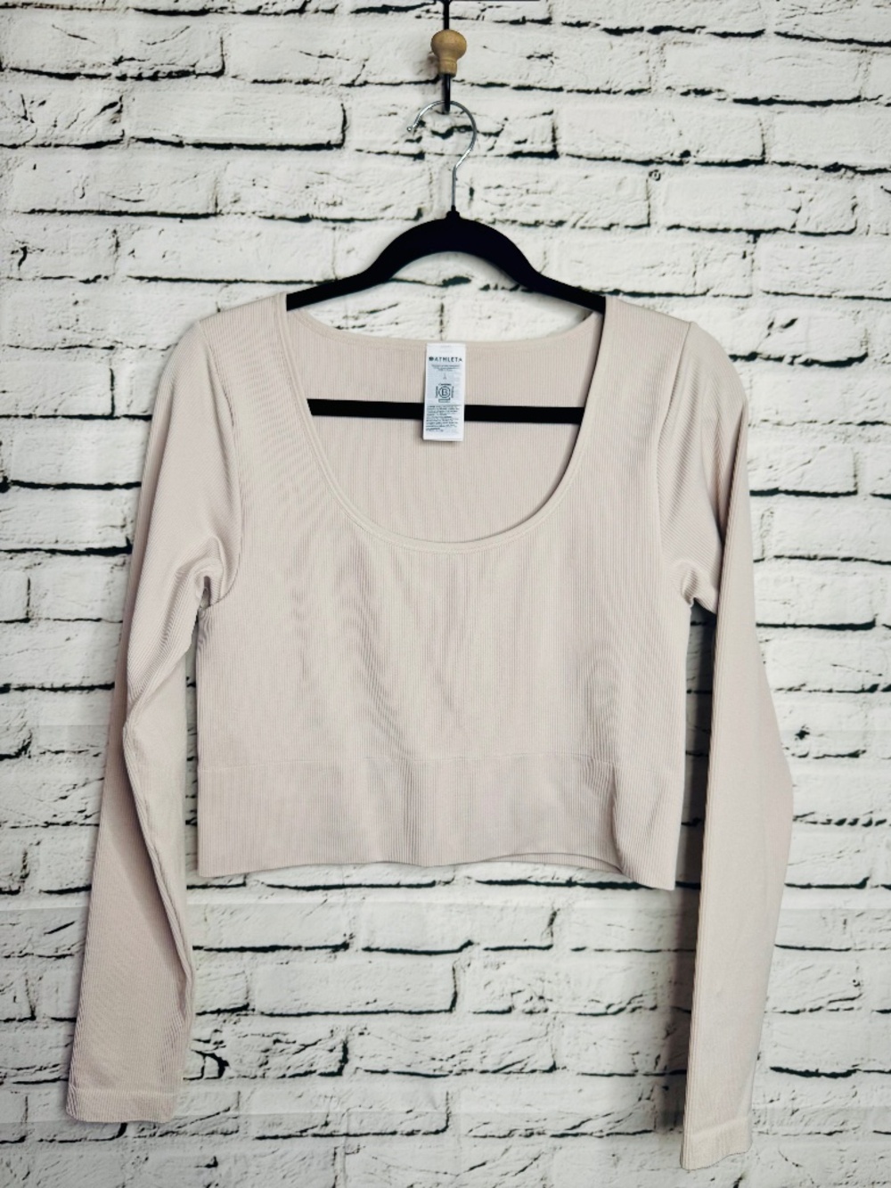 Athleta Blush Ribbed Scoop Neck Crop Top